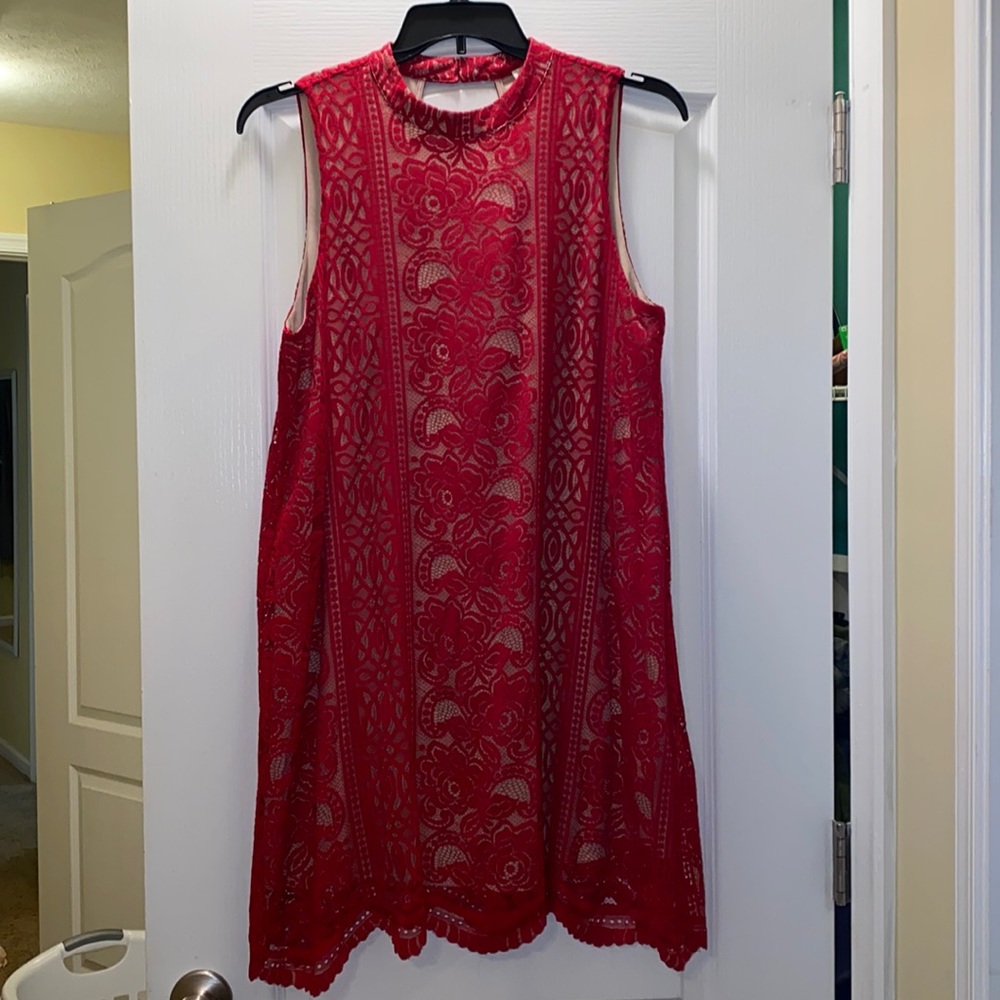 Beautiful Red Sleeveless Lace Dress NWTs!!!